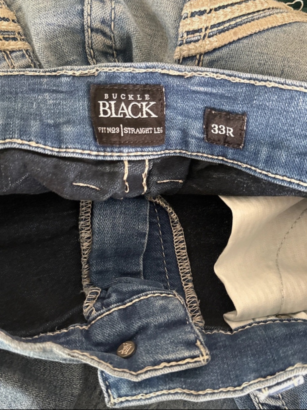 Buckle Black Men’s 33R Straight Leg Light Wash Jeans - Picture 8 of 9
